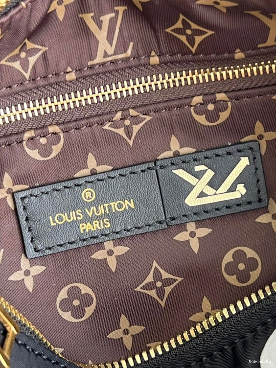 BANDOULIÈRE VUITTON SPEEDY 25 LOUIS 0129